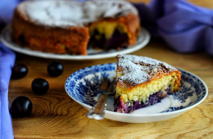 dolce con uva fragola